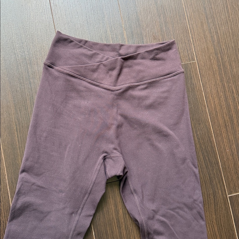 437 Essentials Leggings in Espresso - Picture 3 of 4